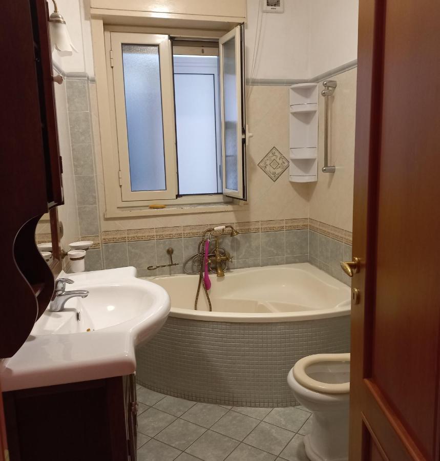 Alba Marina E Tramonti Etnei Apartment Riposto ภายนอก รูปภาพ